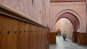 marrakech pink arch