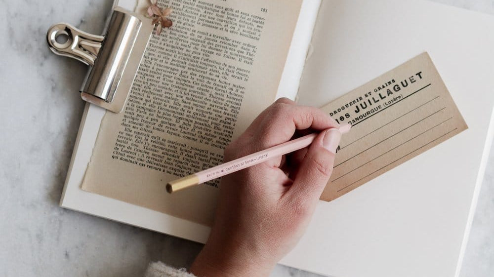 Chasing Courage - elsie green