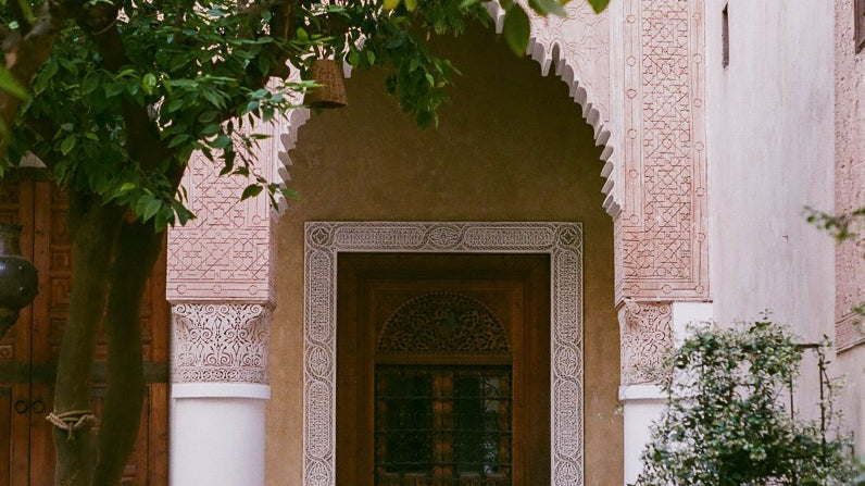 Checking In | El Fenn - elsie green