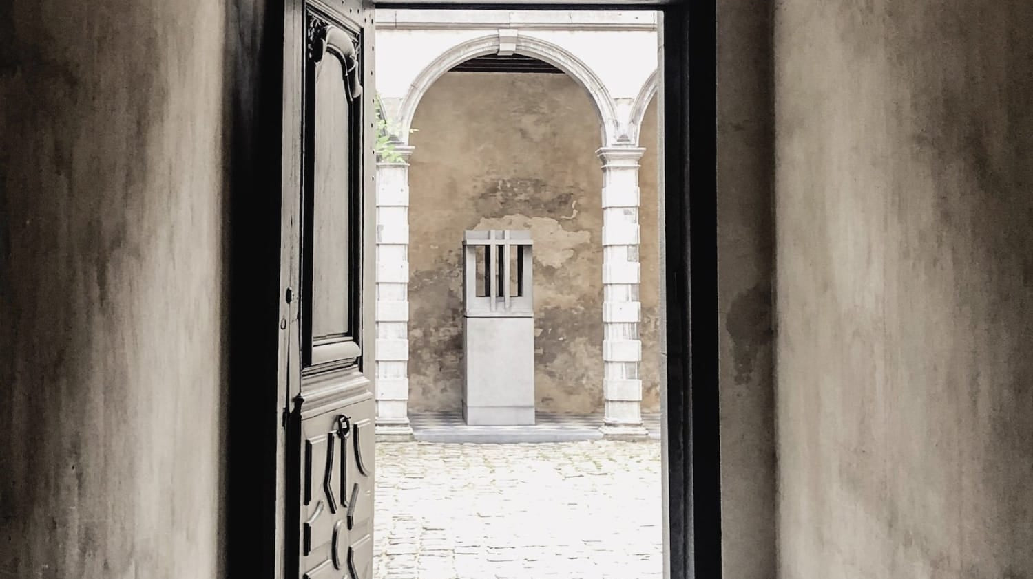 City Guide: Antwerp - elsie green