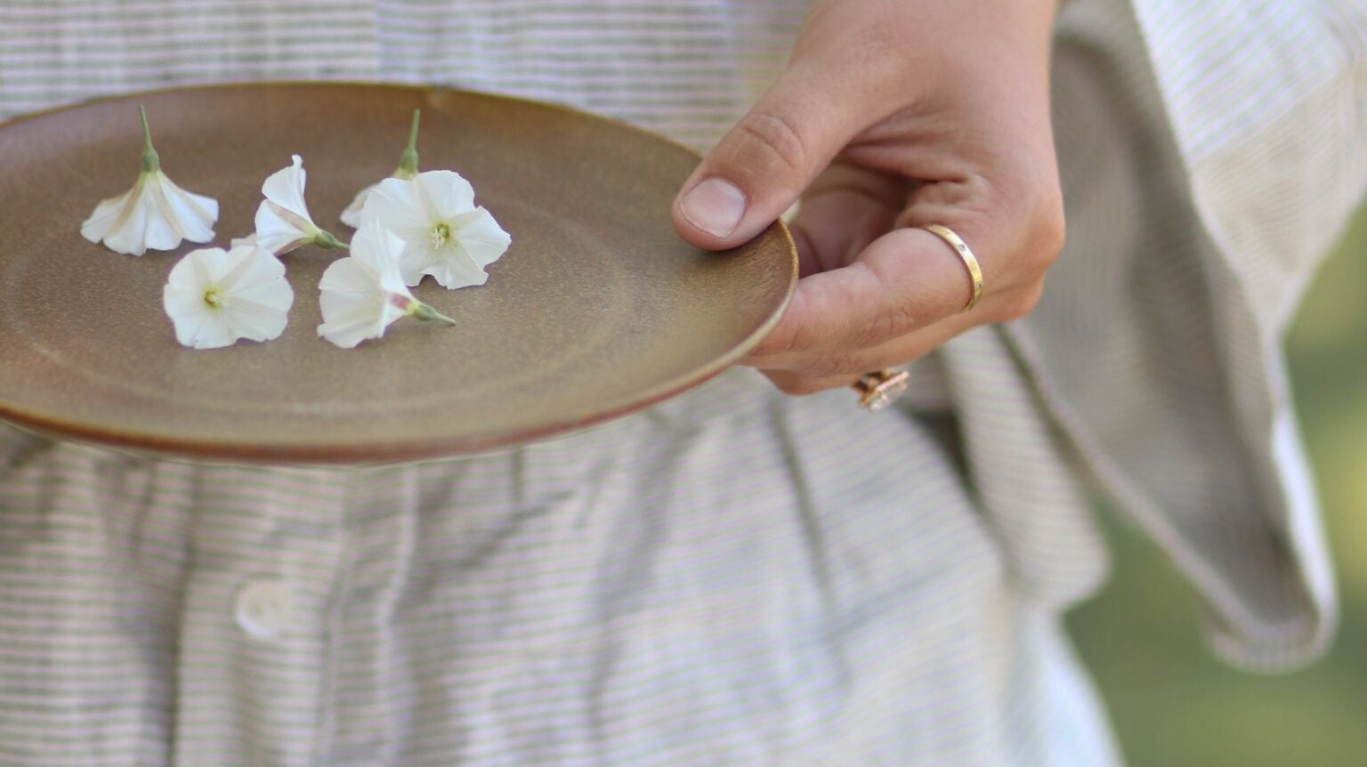 Fashion After 30 | Sepi's Summer Linen Edit - elsie green