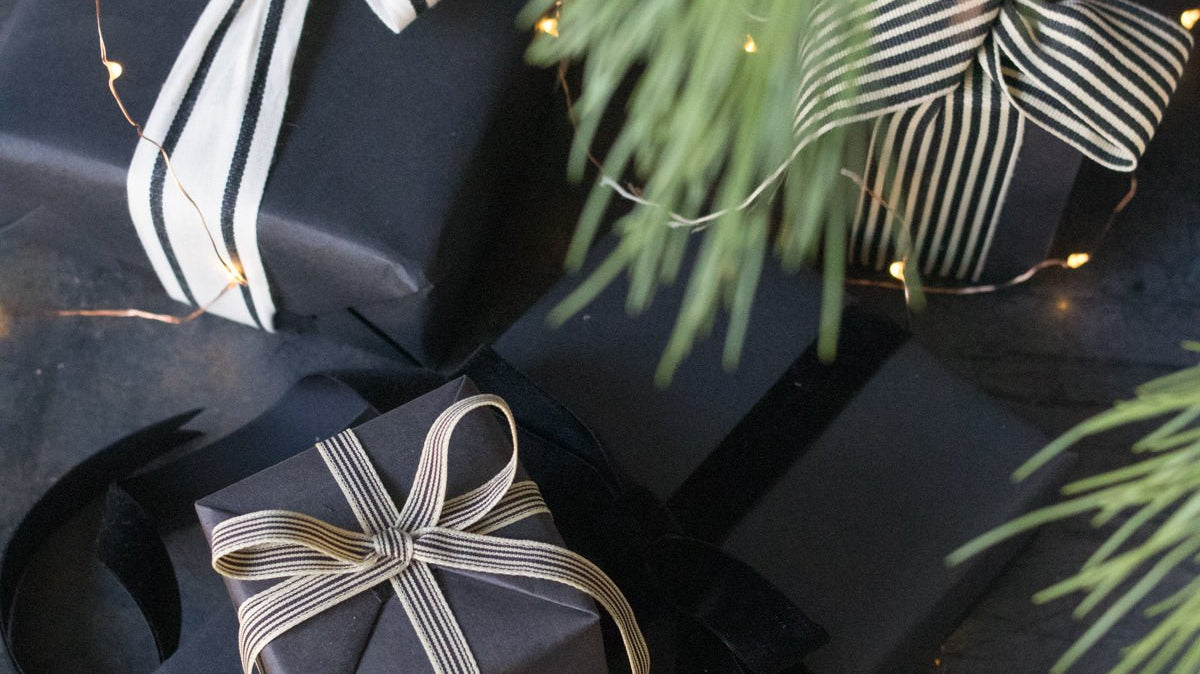 Gift Guide | Books We'll Be Putting Under the Tree - elsie green