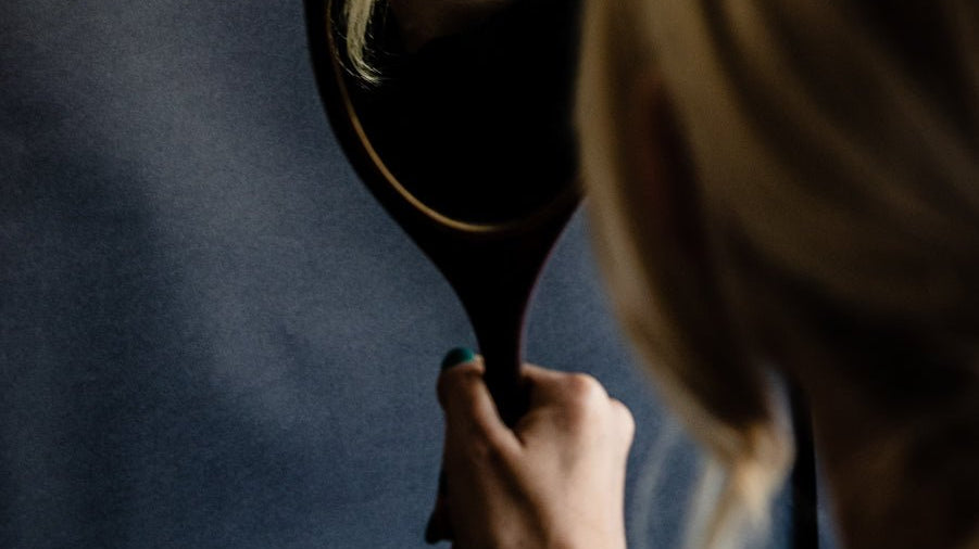 Holiday Lip Wardrobe - elsie green