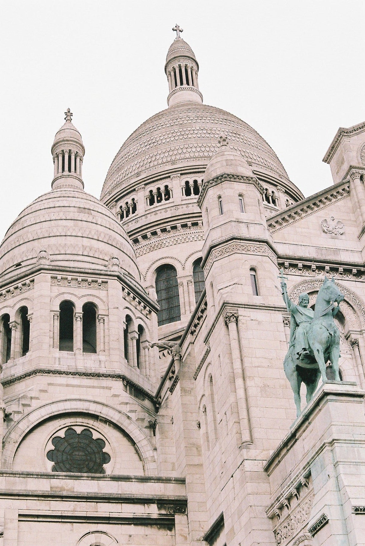 Micro City Guide | Paris - elsie green