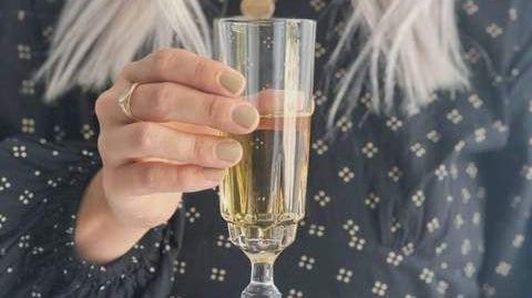 Photo Essay I Champagne Flute - elsie green