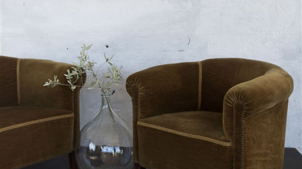 Photo Essay I Vintage Arm Chair - elsie green