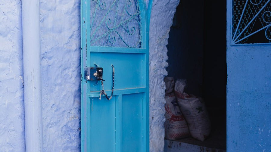 Photographer's Guide | Chefchaouen, Morocco - elsie green