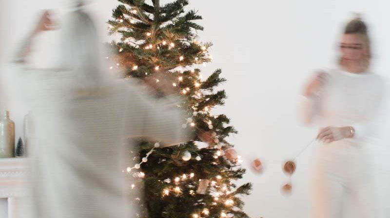 Press Play | Holiday Playlist - elsie green