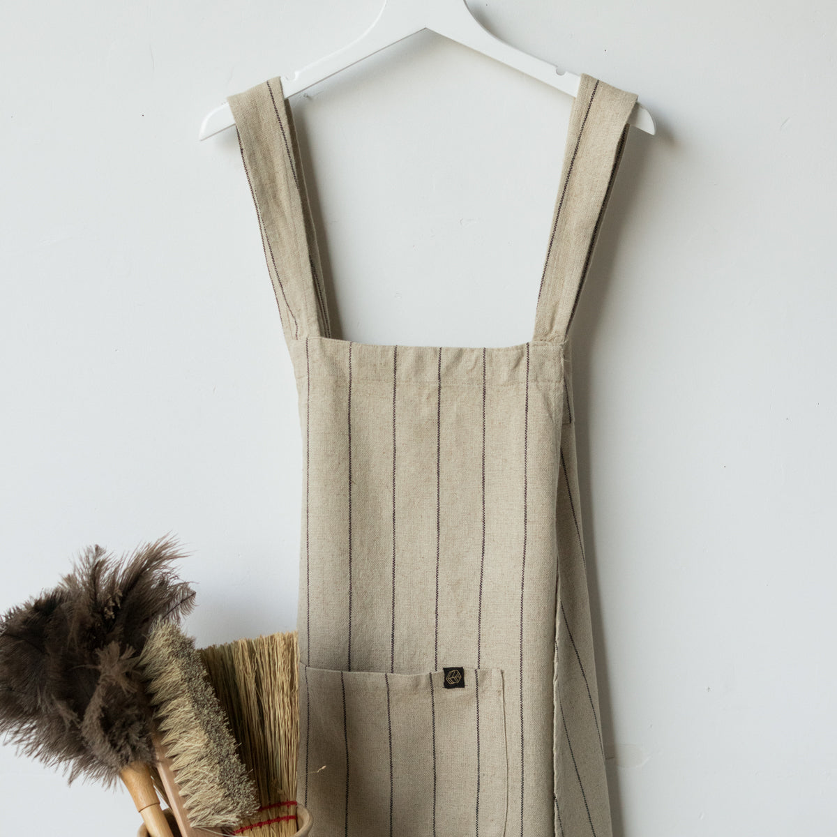 Calvi Linen Japanese Apron - elsie green