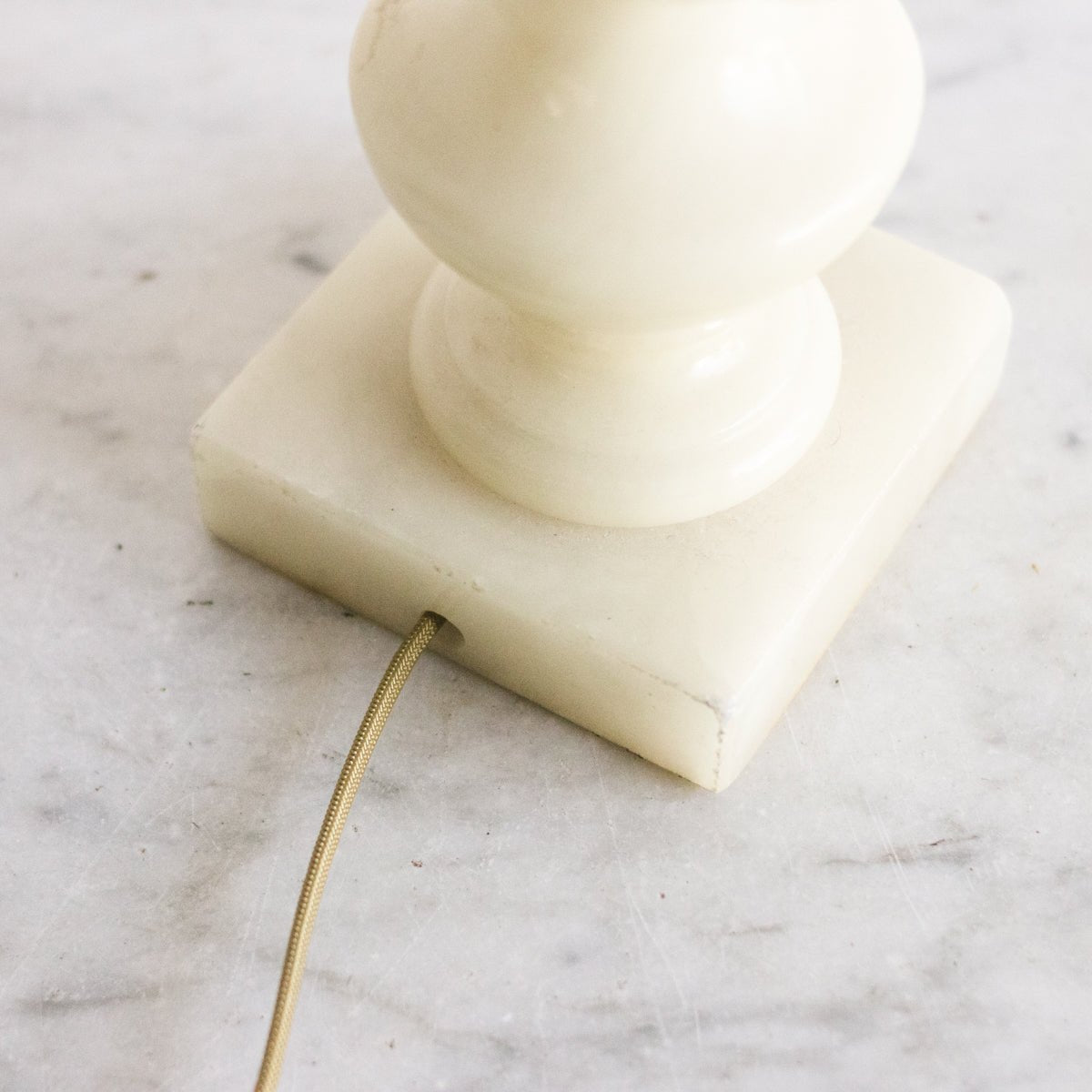 Alabaster Lotus Accent Lamp - elsie green - decor