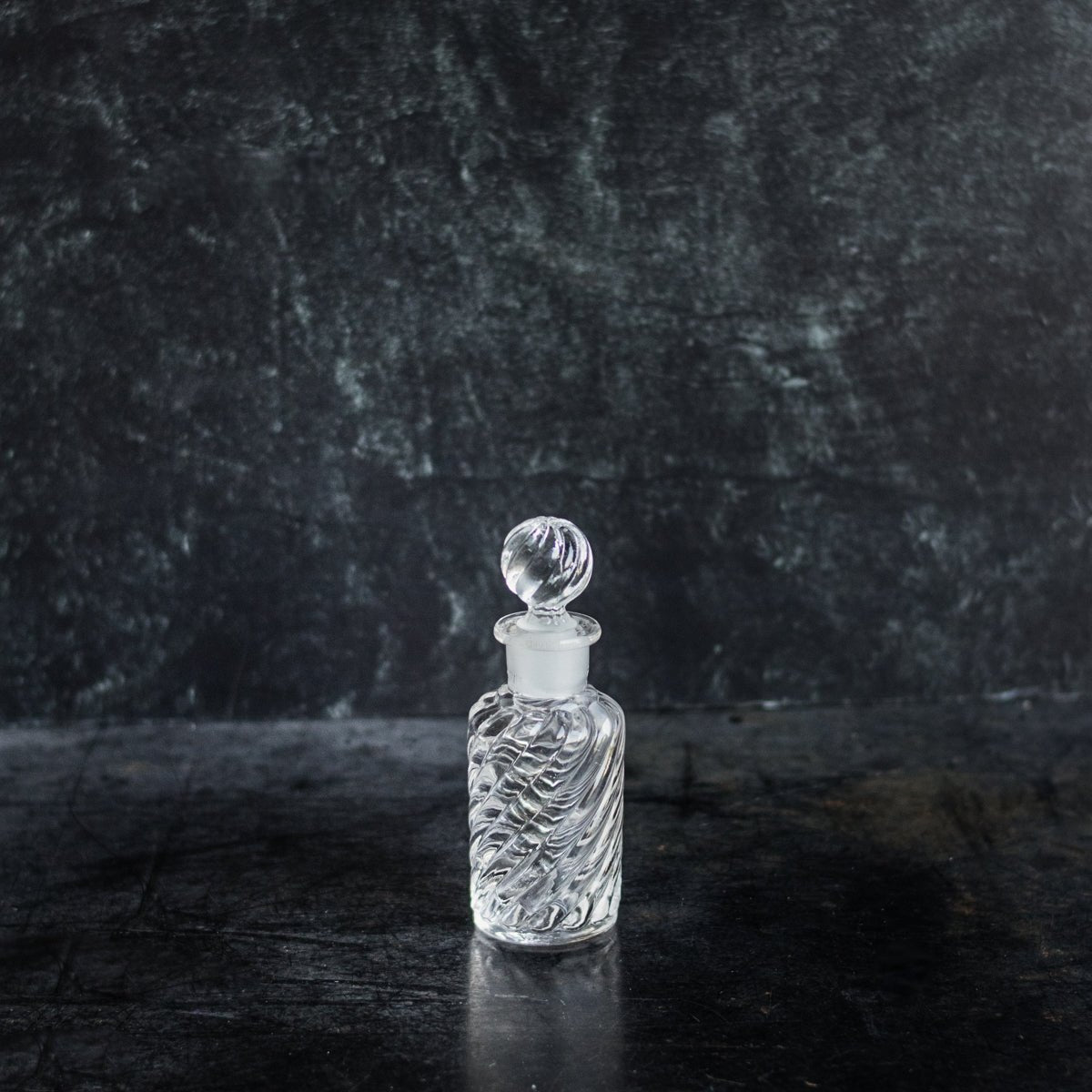 Baccarat Bambou Vanity Bottle - elsie green - Decor