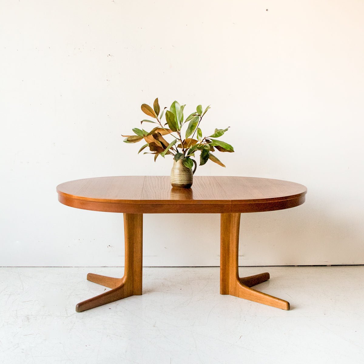 Baumann France Extending Dining Table - elsie green - furniture