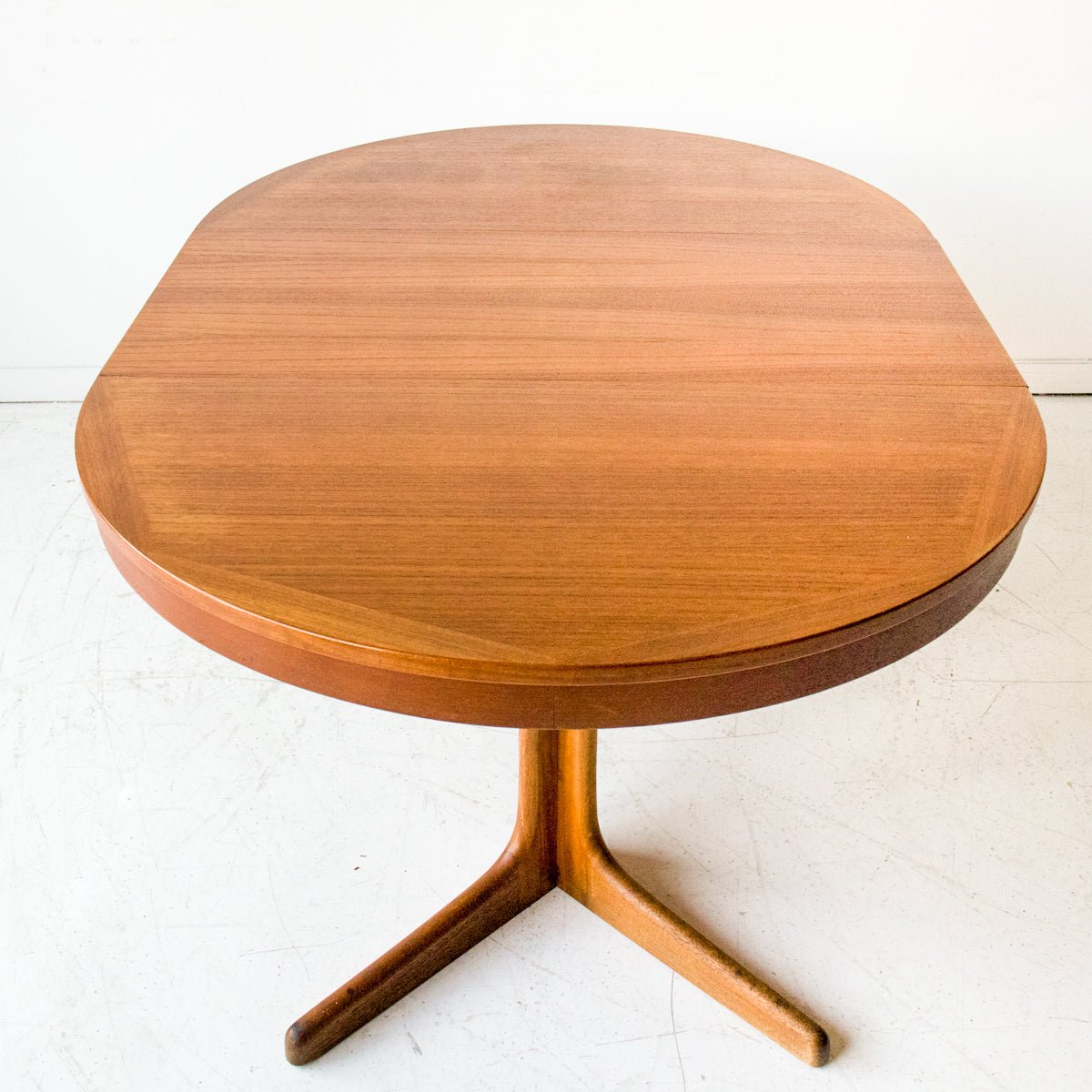 Baumann France Extending Dining Table - elsie green - furniture