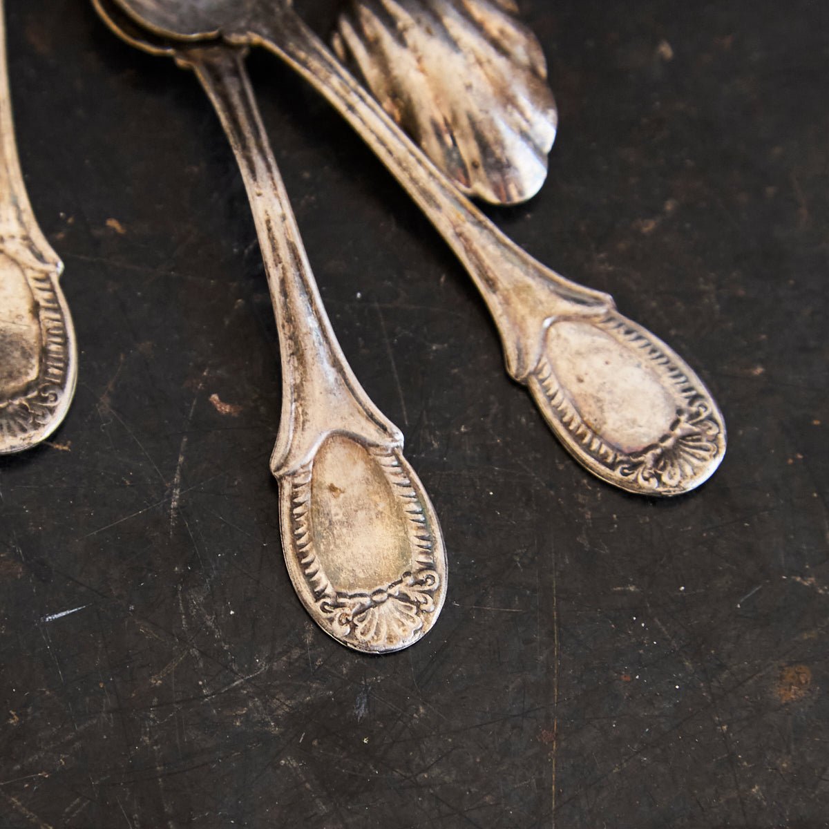 Bellini Prata Shell Salt Spoon Set of 4 | The Patrick Orbe Collection - elsie green - the french kitchen