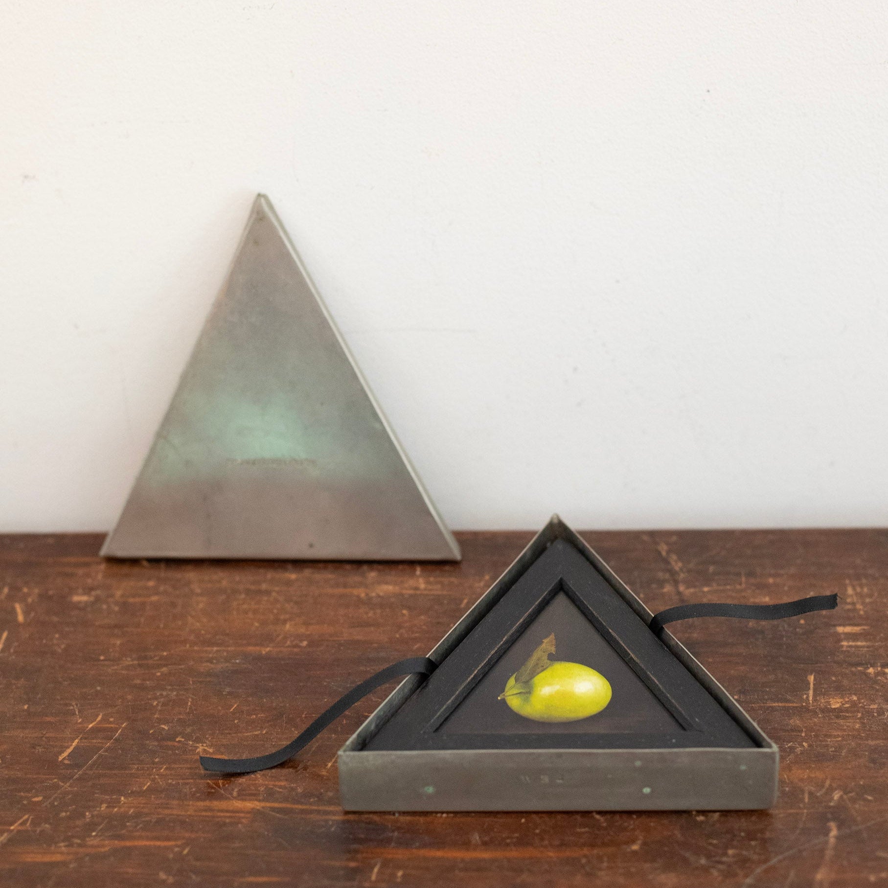 Box Series | Apple for WB Jennings | Jefferson Hayman - elsie green - art