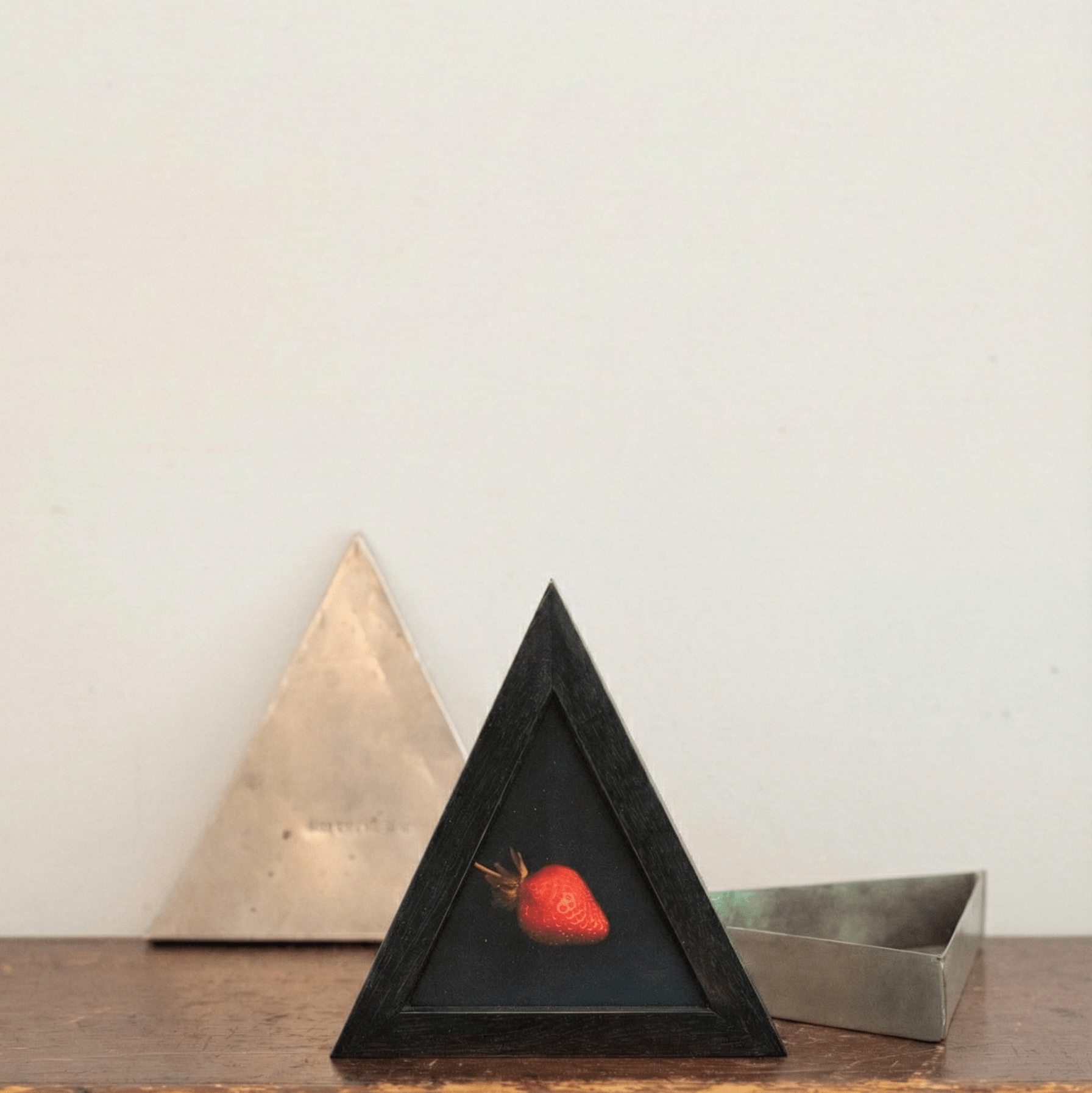 Box Series | Strawberry for RS Paterson | Jefferson Hayman - elsie green - art