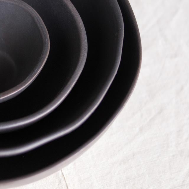 Classic Serving Bowl | Nesting Set | Black - elsie green - The French Kitchen