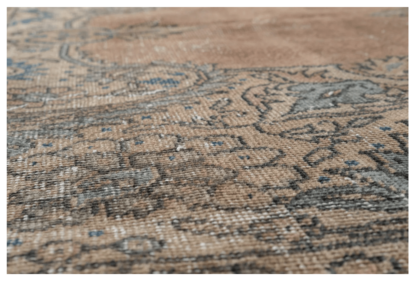 Culleola Vintage Rug | 6'5" x 10'11" - elsie green - Textiles