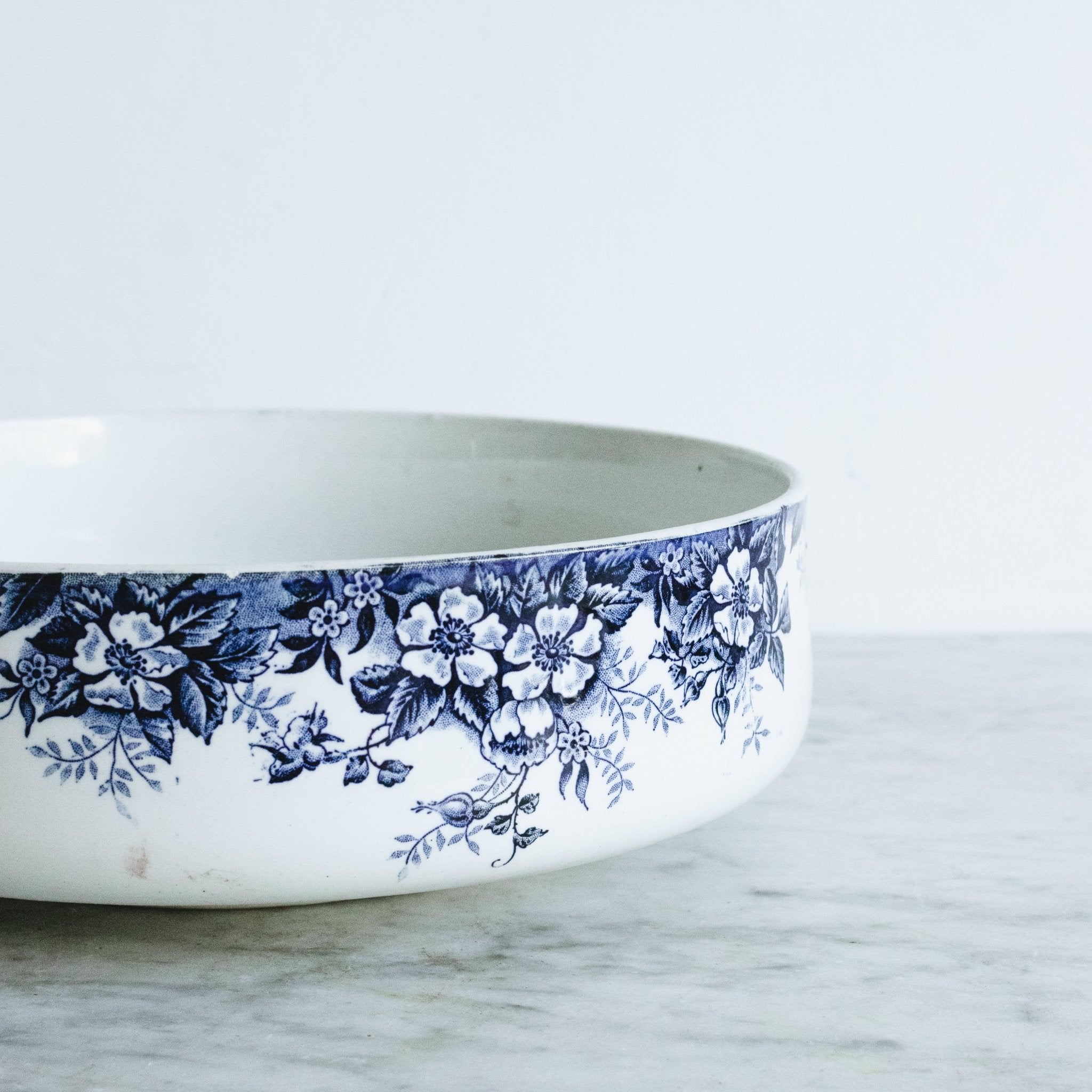 Eglantine Transferware Serving Bowl - elsie green - The French Kitchen
