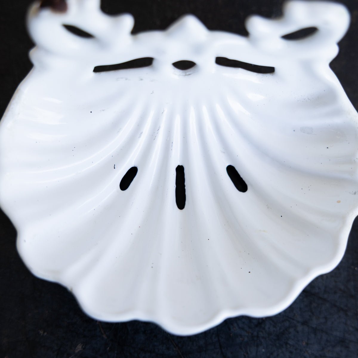 Enamel Soap Dish - elsie green - decor