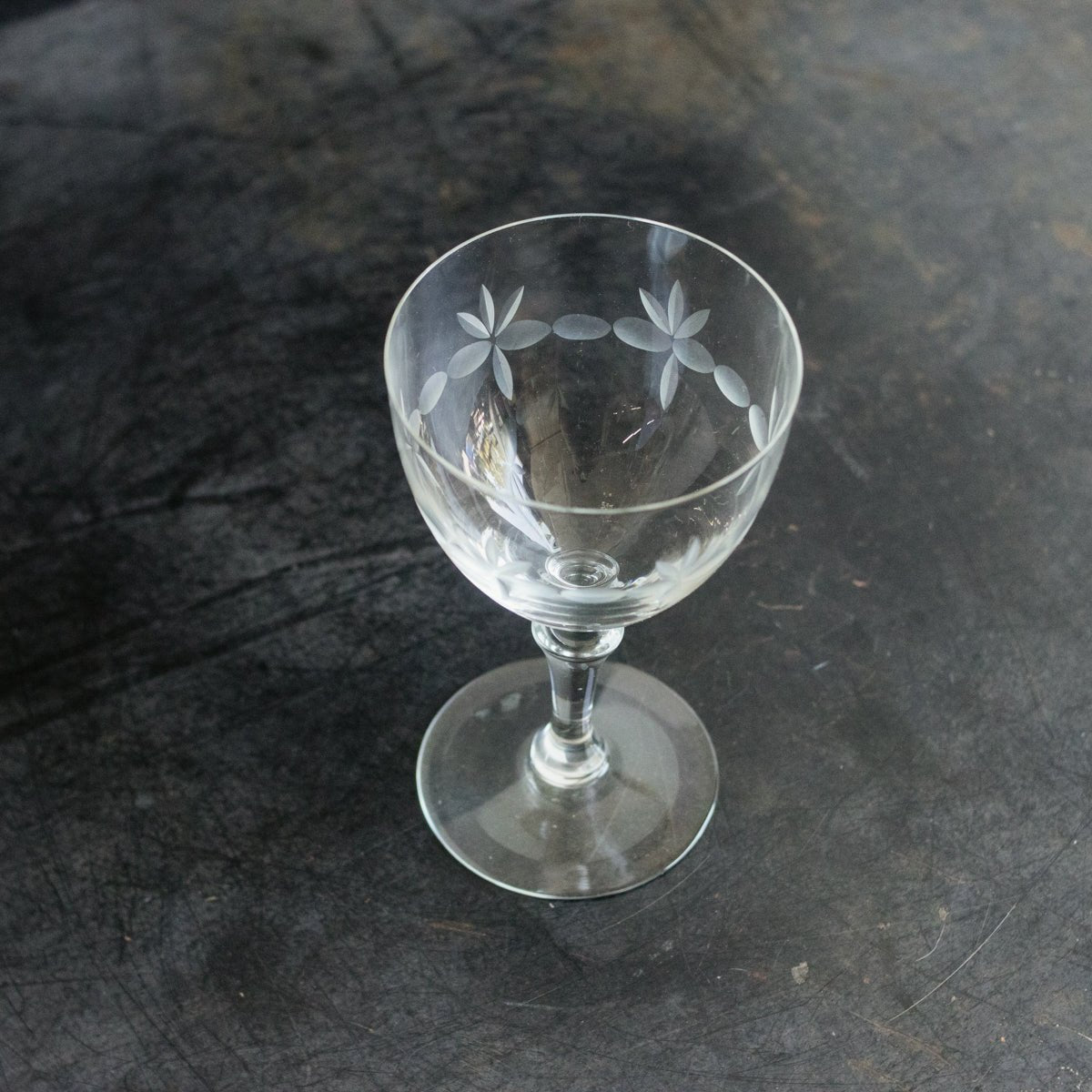 Etched Crystal Wine Glass Set of 8 - elsie green - the french kitchen