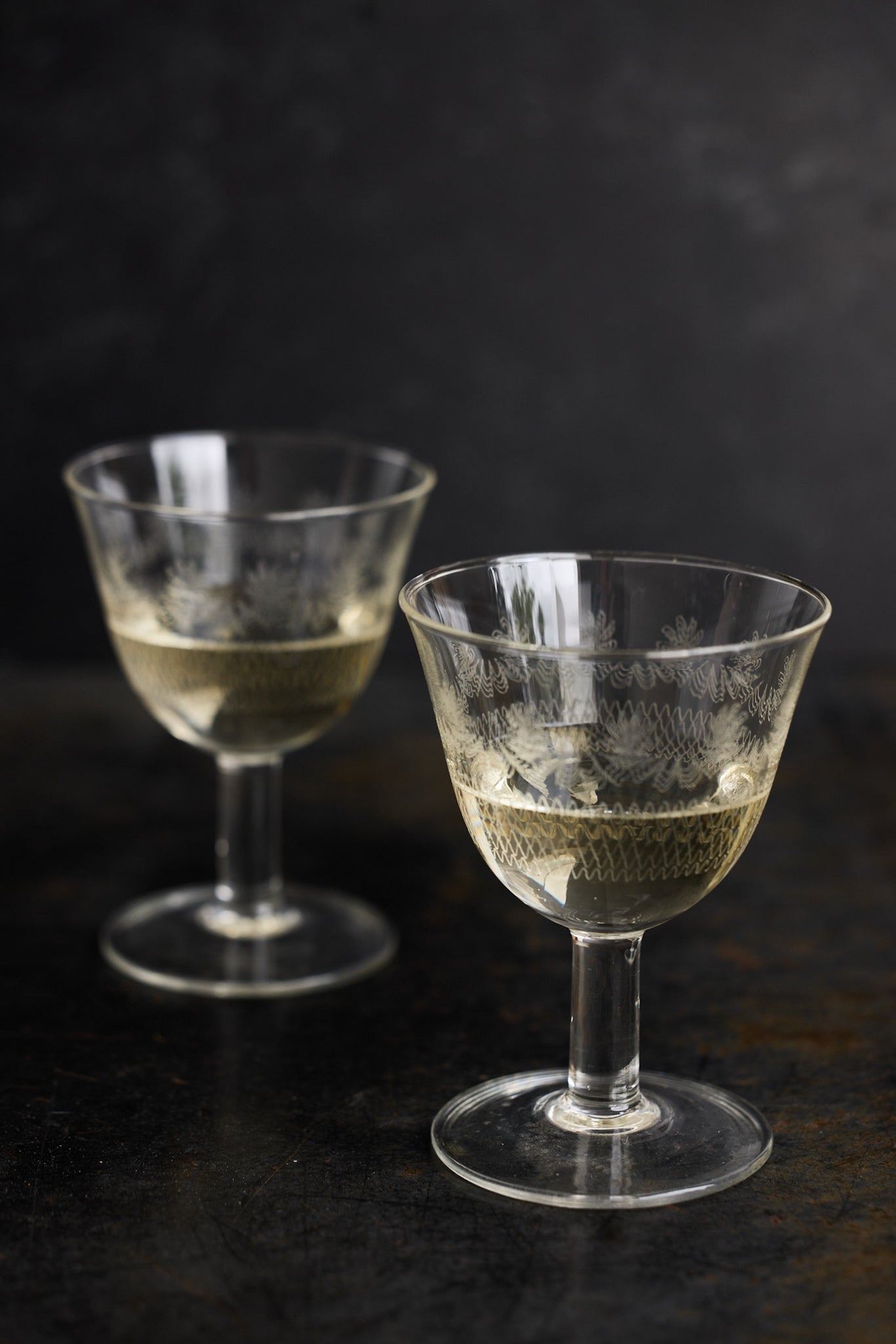 Etched Wine Glass Set of 4 - elsie green - the french kitchen