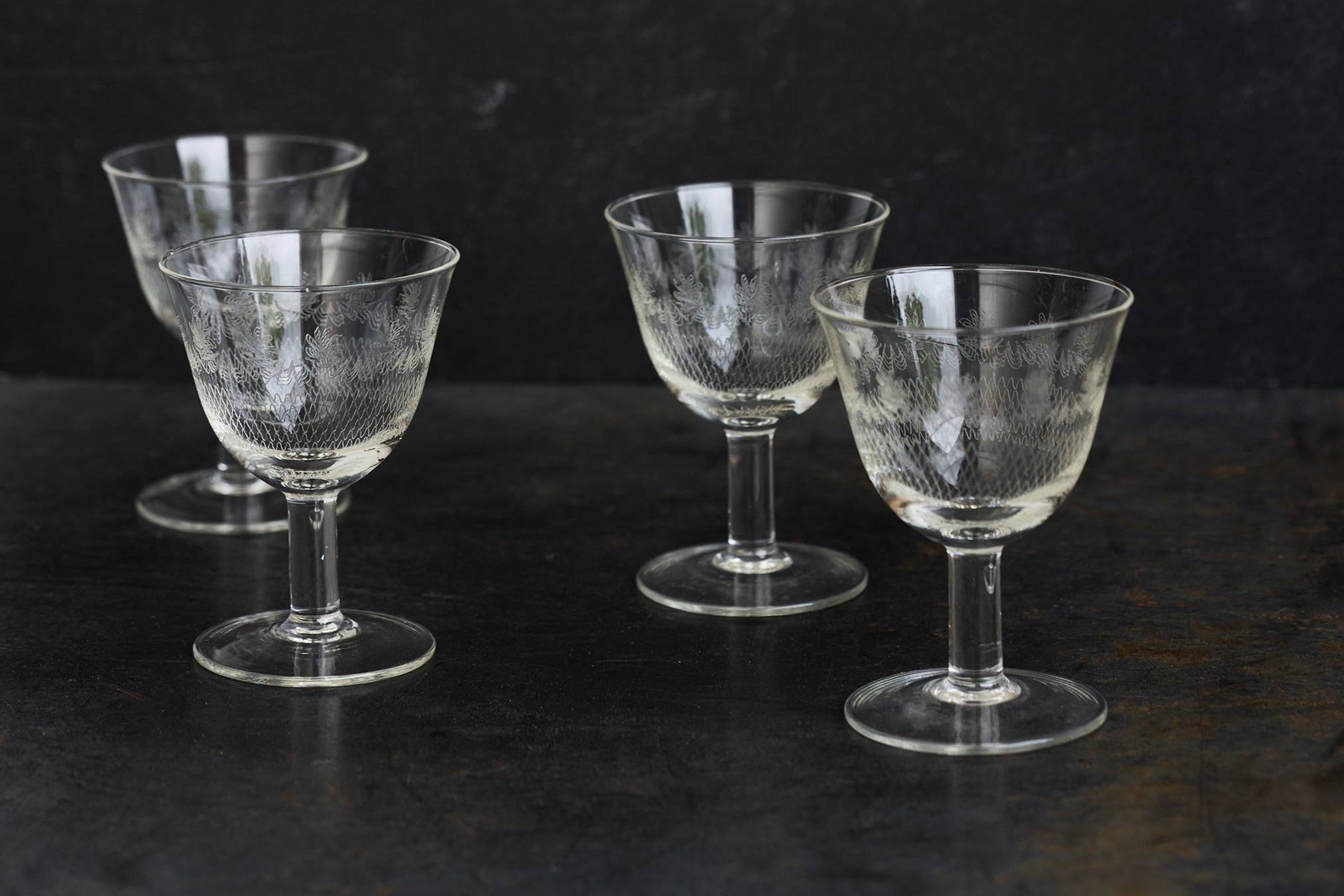 Etched Wine Glass Set of 4 - elsie green - the french kitchen