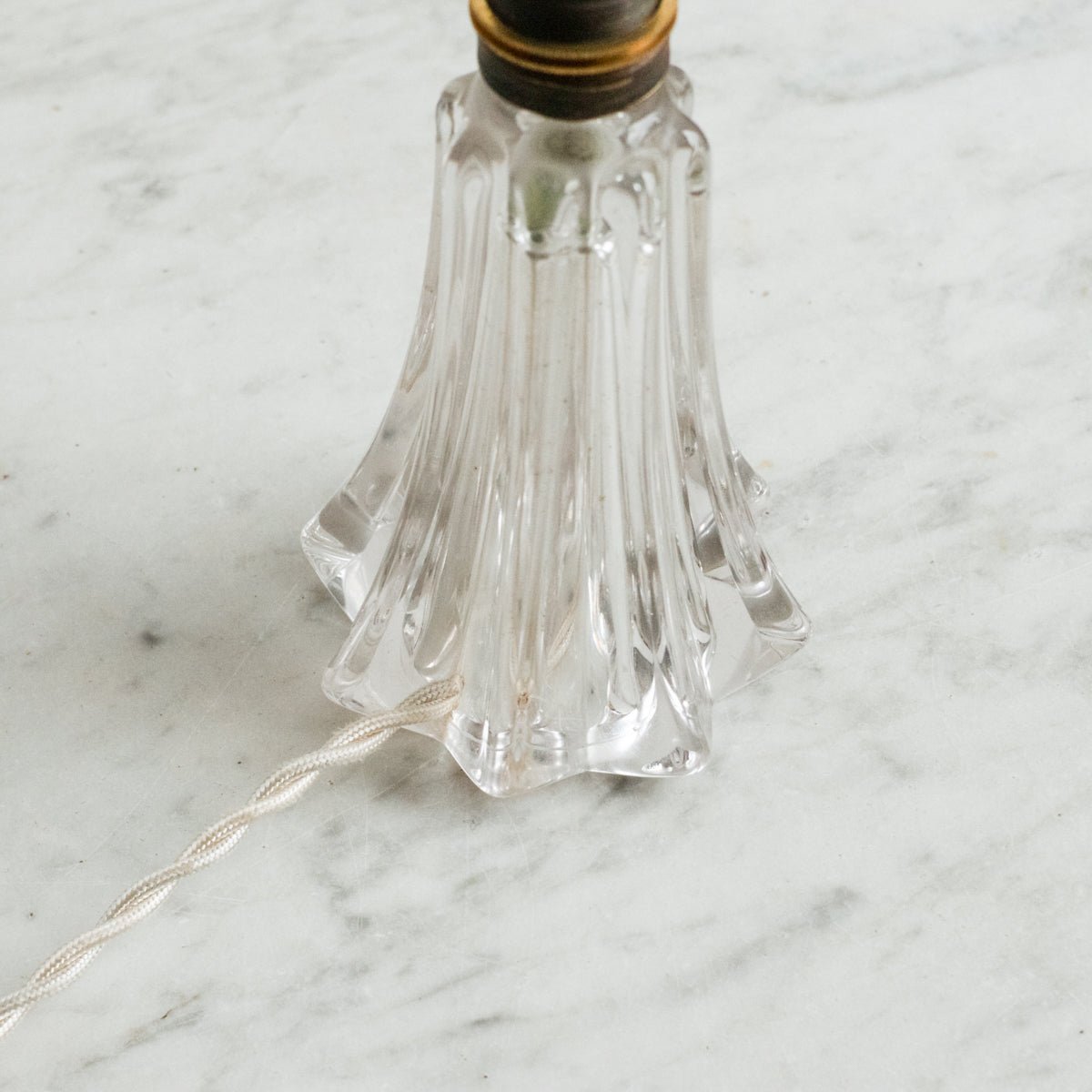 Fluted Crystal Accent Lamp - elsie green - Decor