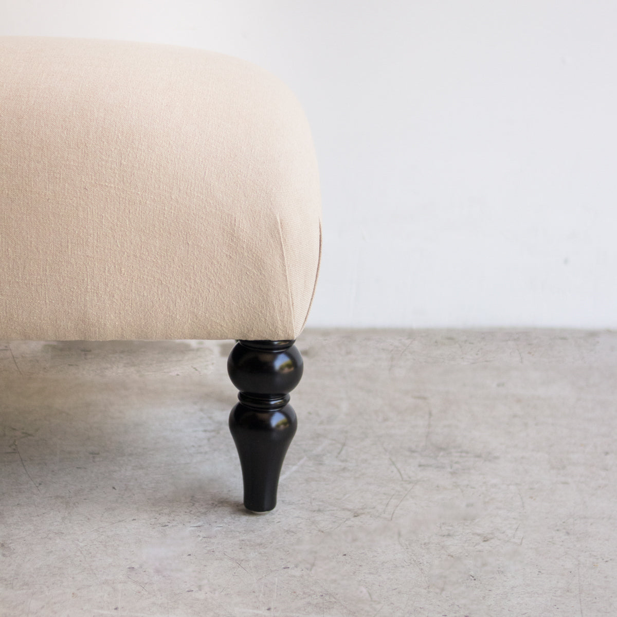 Bellecour Ottoman | Floor Sample - elsie green