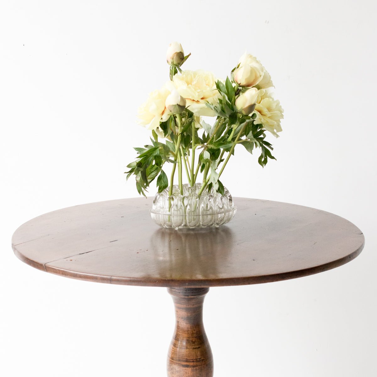 Grande Glass Flower Frog - elsie green - decor