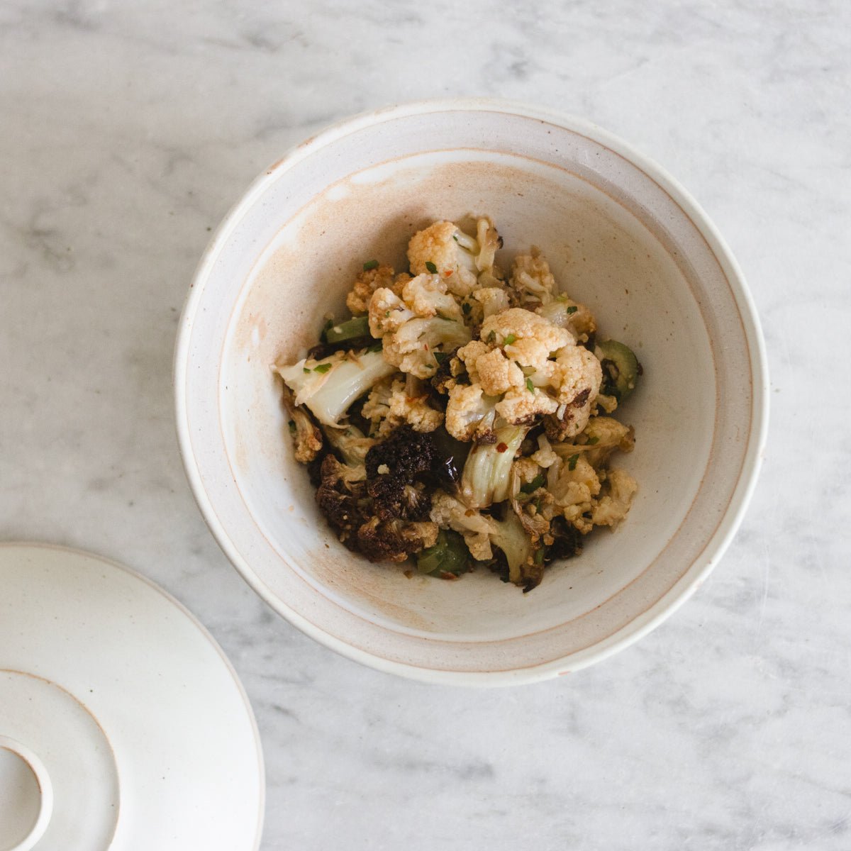 Hand Made Stoneware Bowl with Lid | Bob Dinetz - elsie green - The French Kitchen