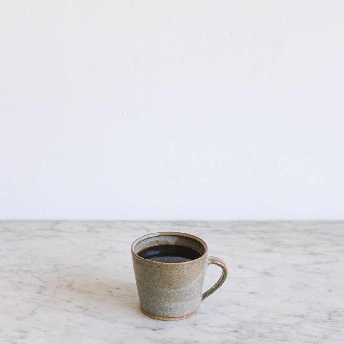 Hand Made Stoneware Mug | Bob Dinetz - elsie green - The French Kitchen