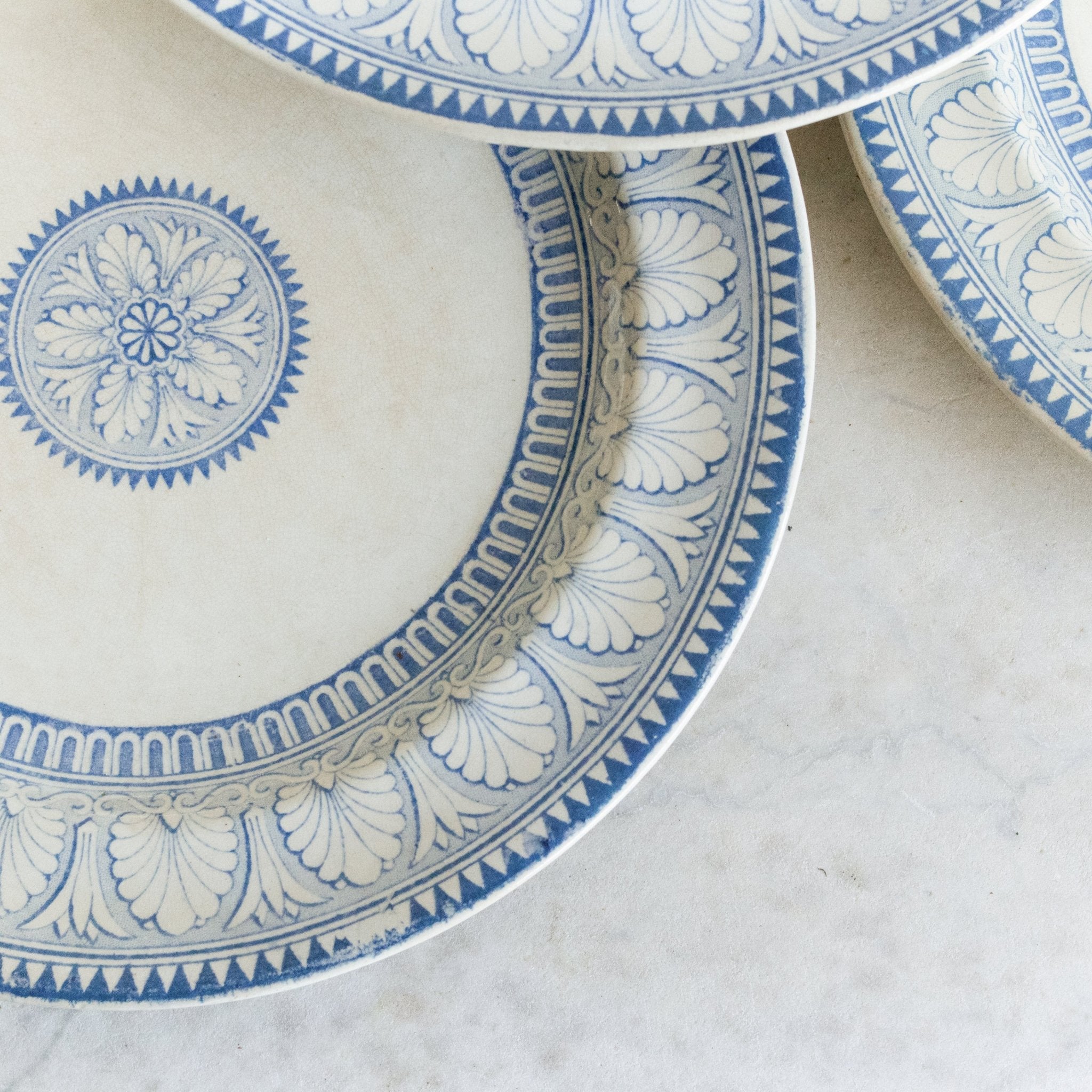 Honeysuckle Transferware Dinner Plate Set Of 4 - elsie green - The French Kitchen