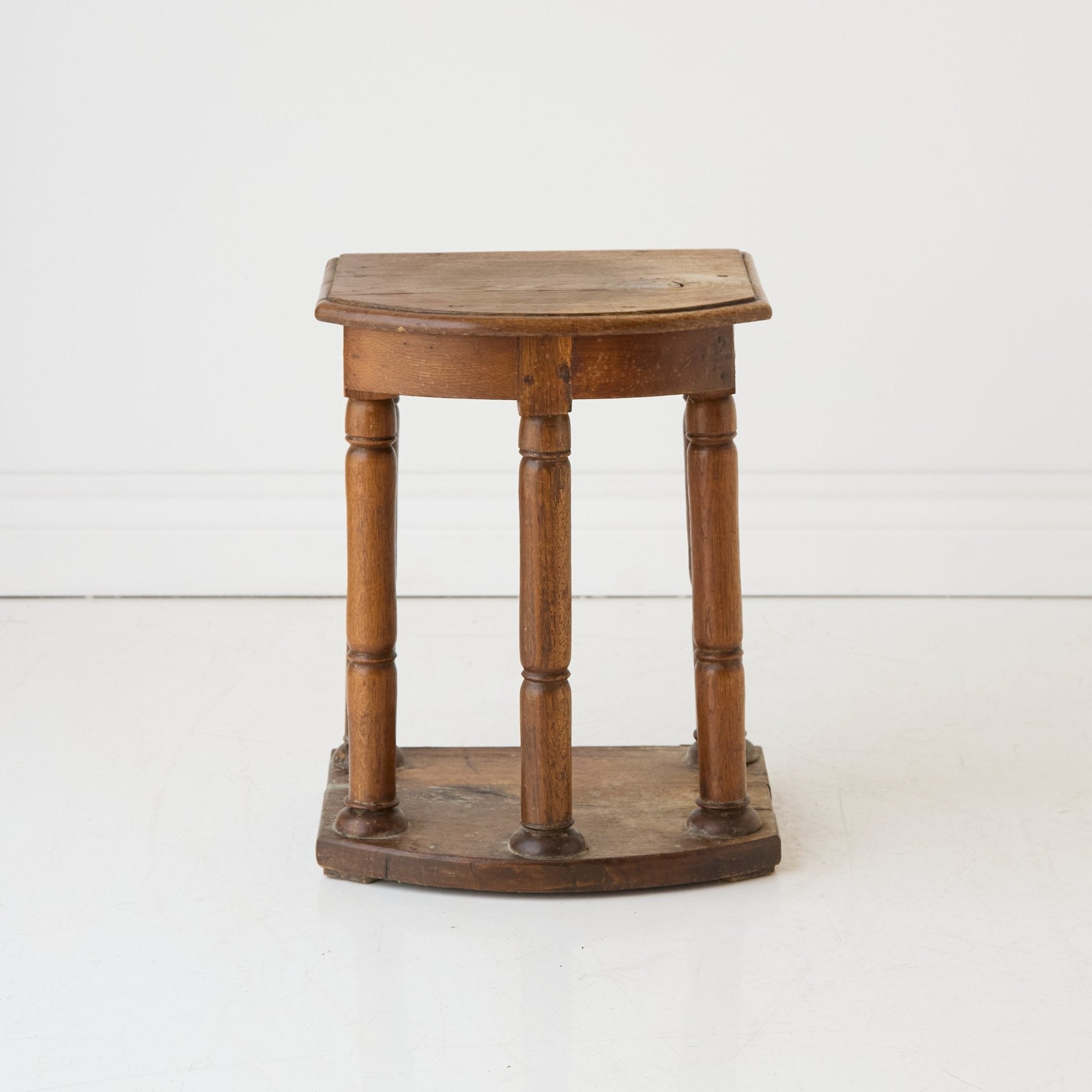 La Table de Chaintre Side Table - elsie green - furniture