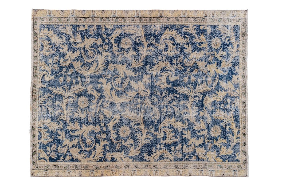 Le Moule Vintage Rug | 5'1" x 7'5 - elsie green - textiles