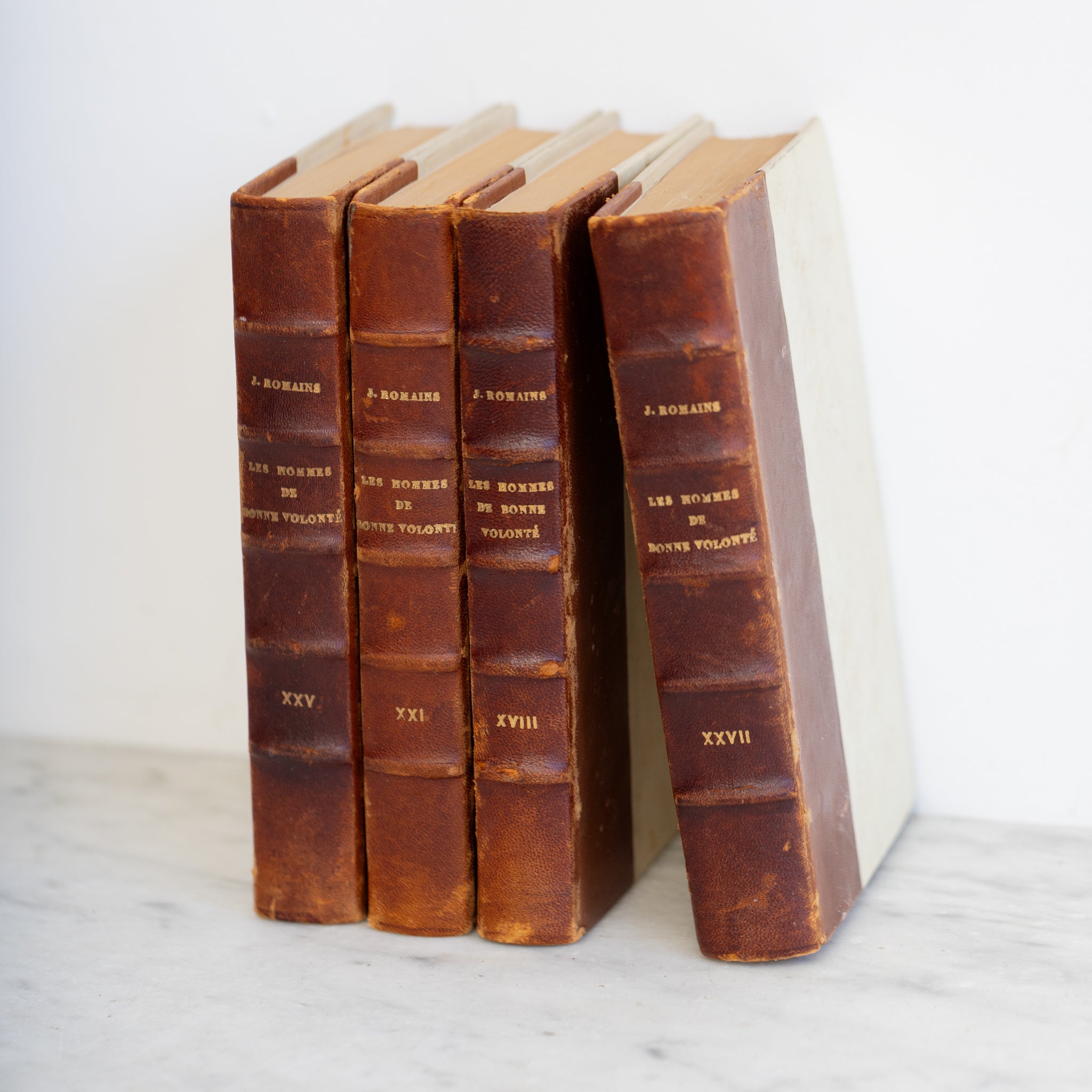 Leather Library Book set of 4 | Les Hommes de Bon Vilant - elsie green - decor