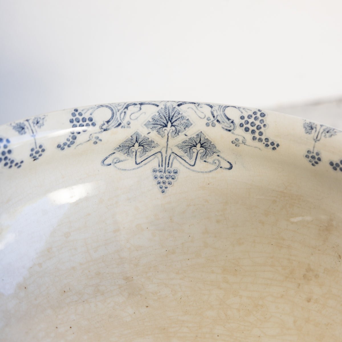 Leonie Transferware Serving Bowl - elsie green - the french kitchen