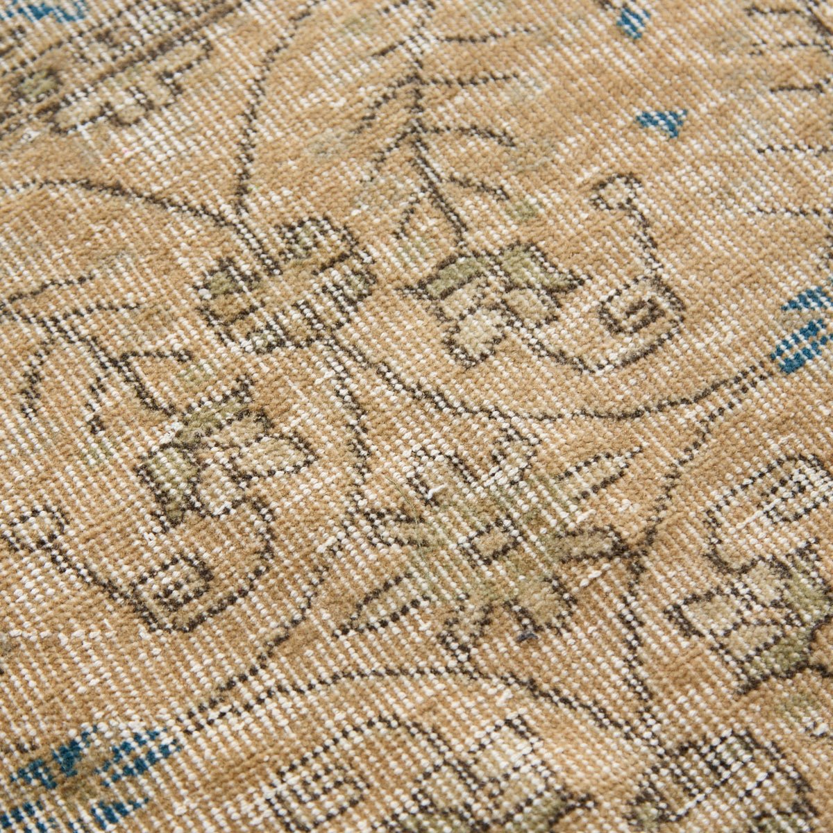 Morlaix Vintage Rug | 2'8" x 6'3" - elsie green - textiles
