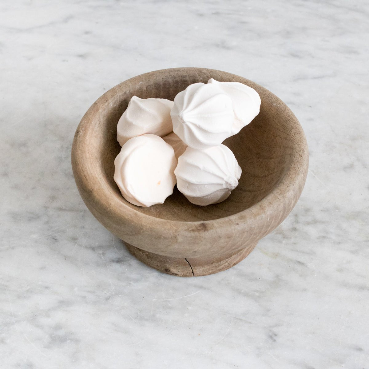 Oak Pedestal Bowl - elsie green - the french kitchen