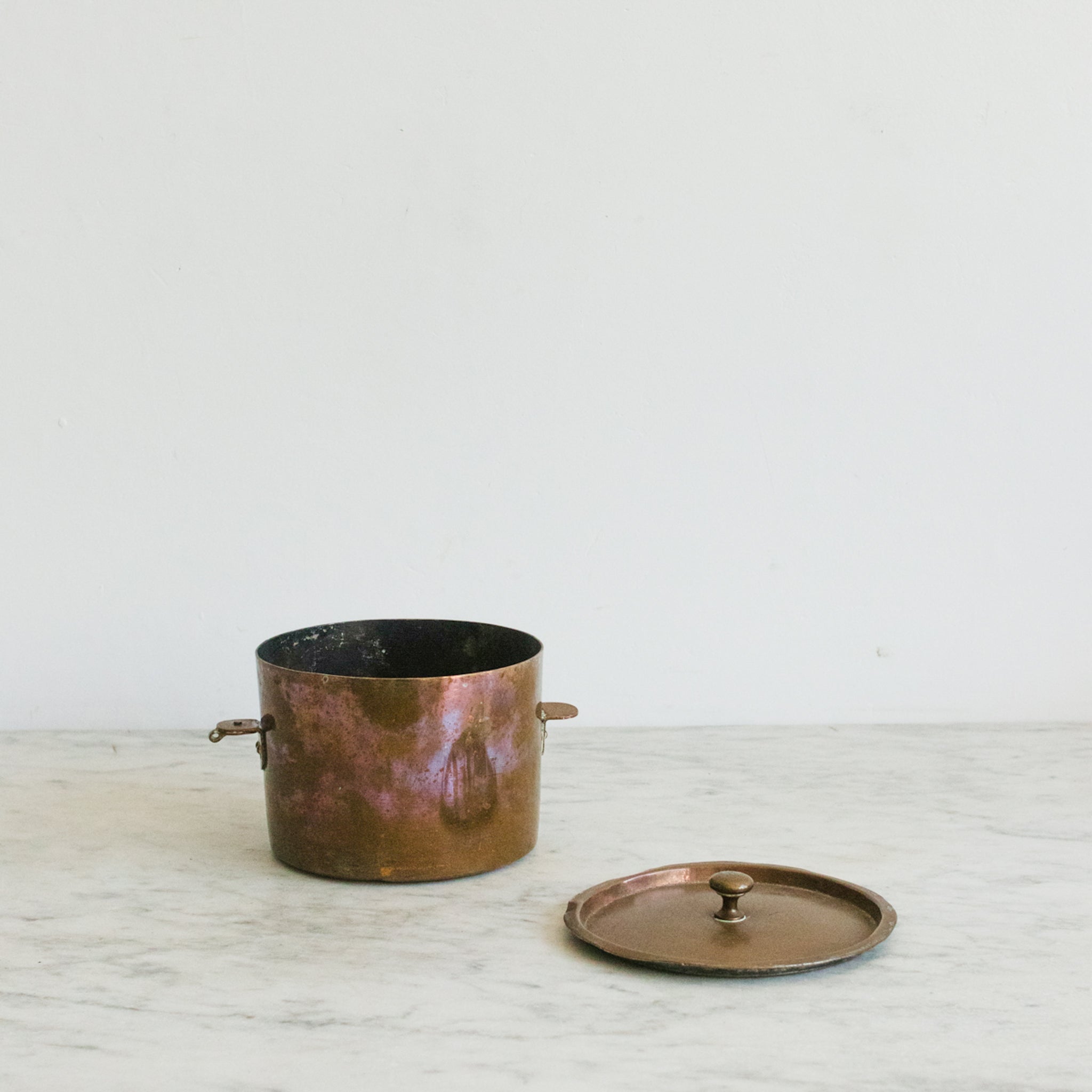 Petite Copper Charlotte Mold with Lid - elsie green - the french kitchen