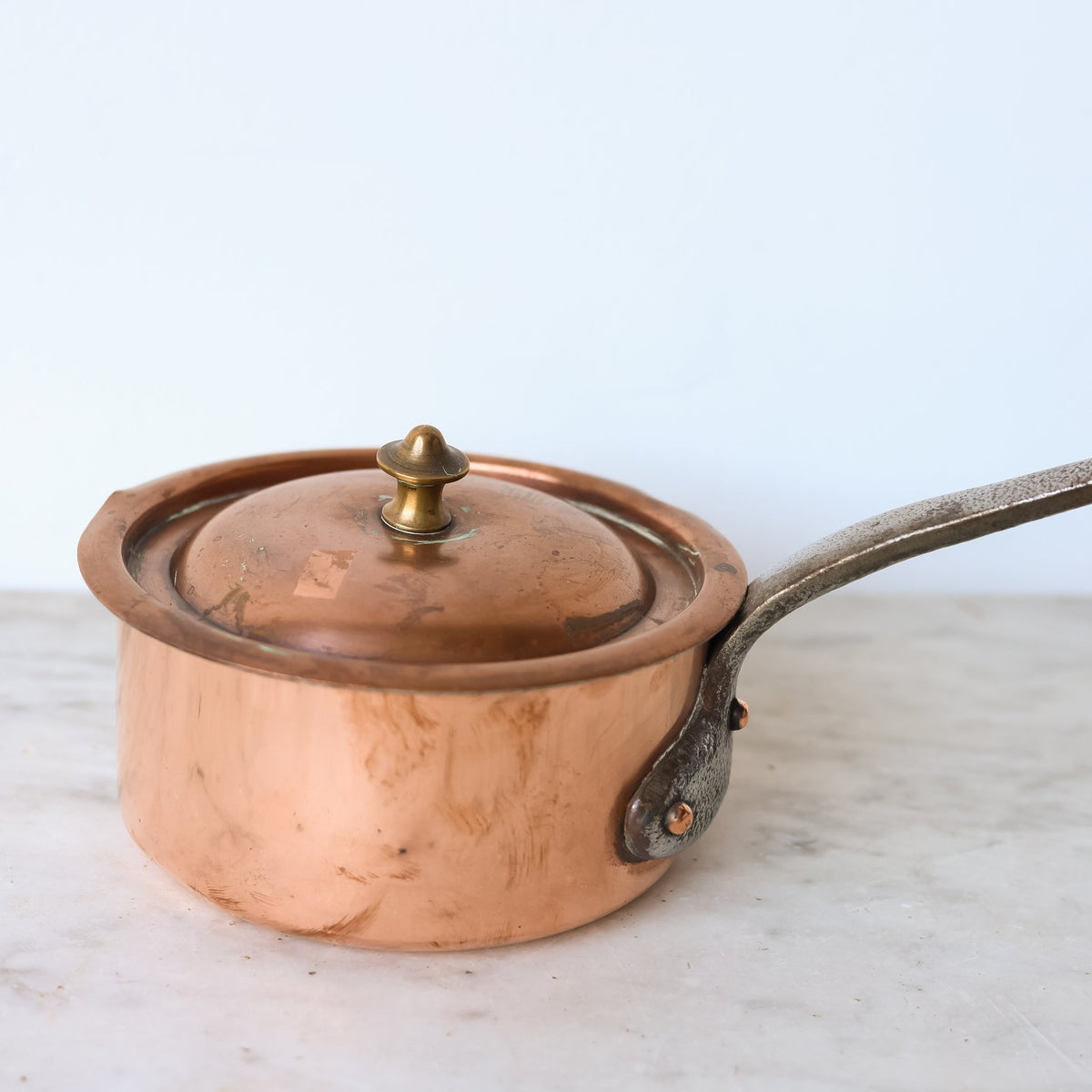 Petite Copper Pot with Lid - elsie green - the french kitchen