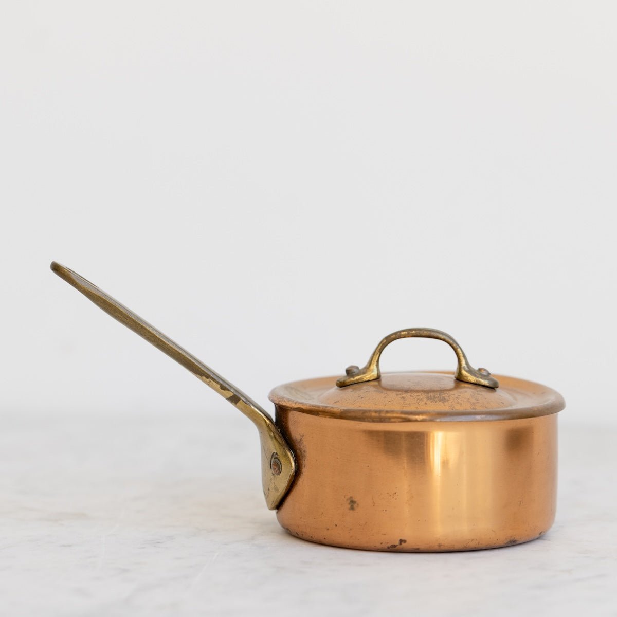 Petite Copper Pot with Lid - elsie green - the french kitchen