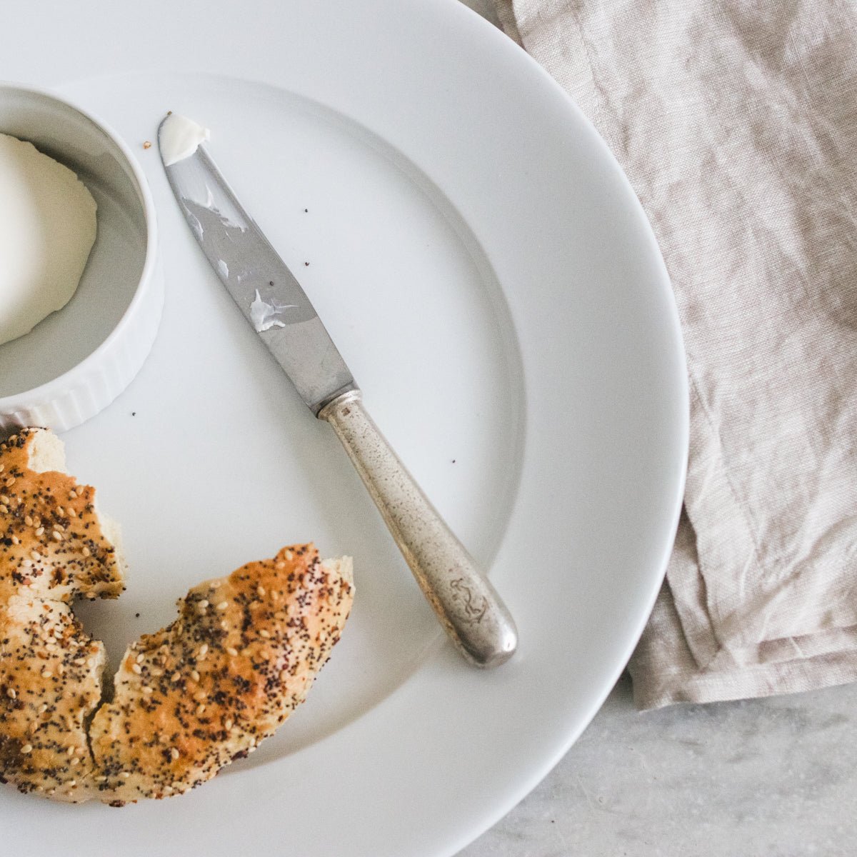 Pillivuyt Platter and Ramekin with Pair of Knives - elsie green - the french kitchen