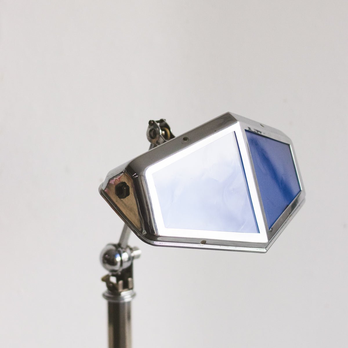 Pirouette Art Deco Task Lamp - elsie green - decor