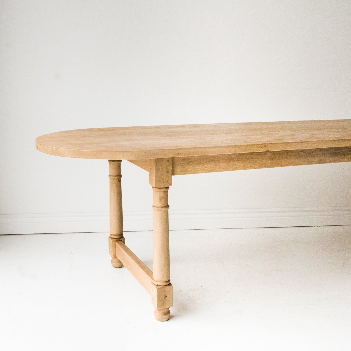 Reclaimed Wood Oval Farm Table | Floor Sample - elsie green - Custom Furniture