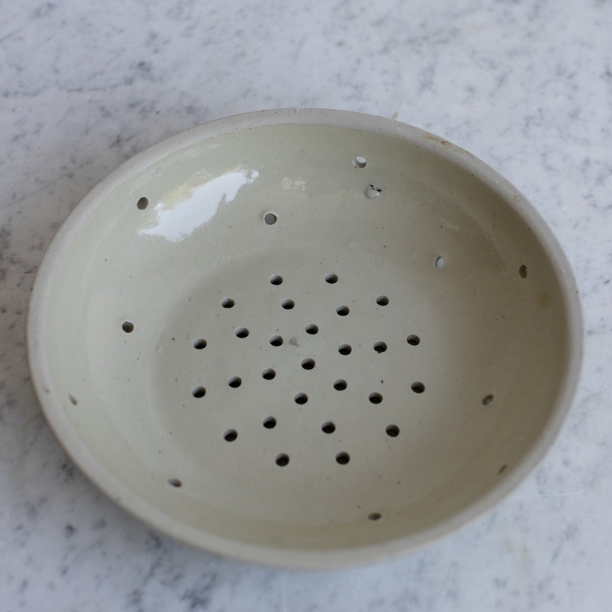 Stoneware Berry Bowl - elsie green - the french kitchen