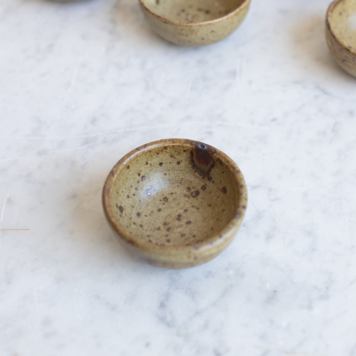 Stoneware Butter Pat Set of 6 - elsie green - the french kitchen