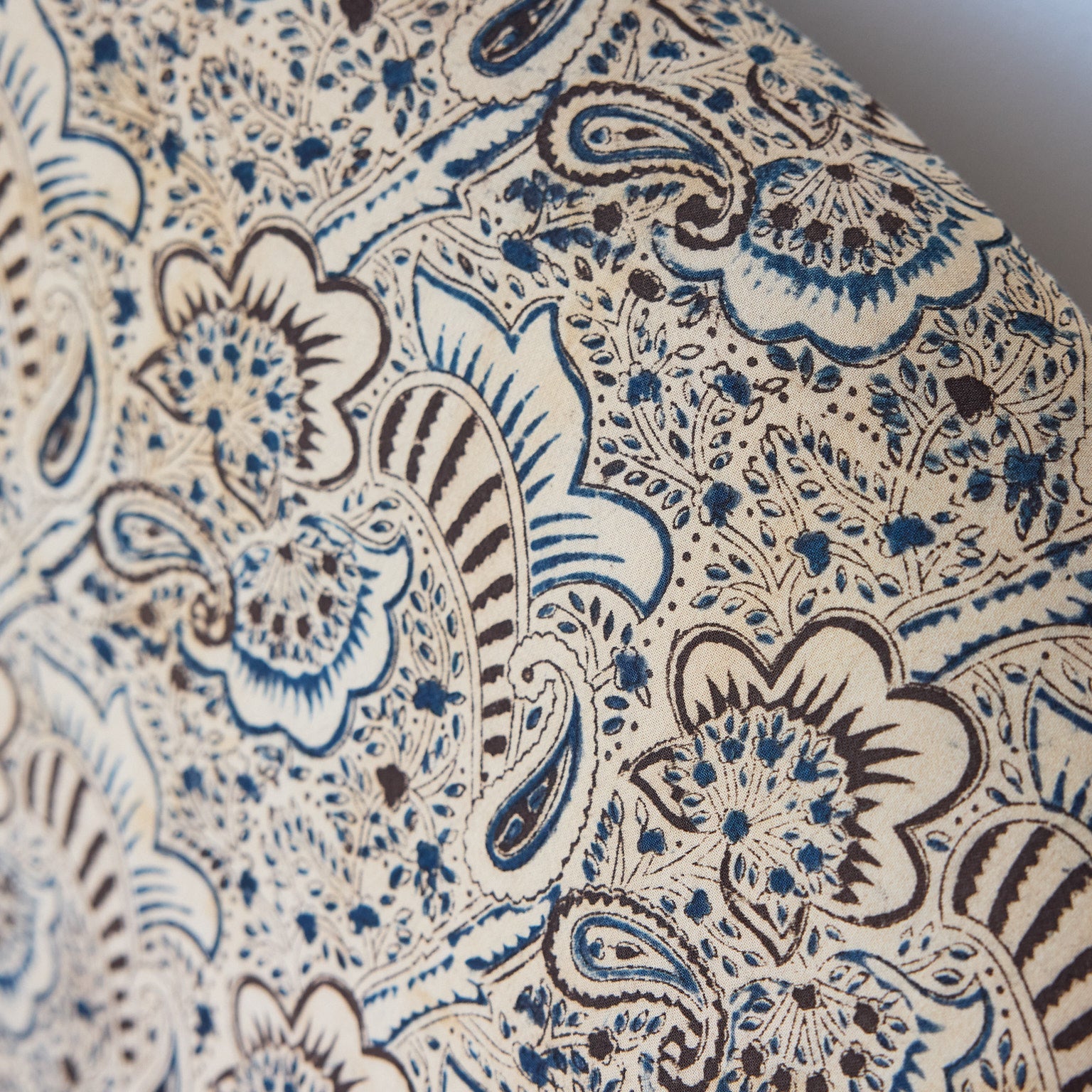 Upholstered Vintage Crapaud Settee | Alexandra Indigo - elsie green - Furniture