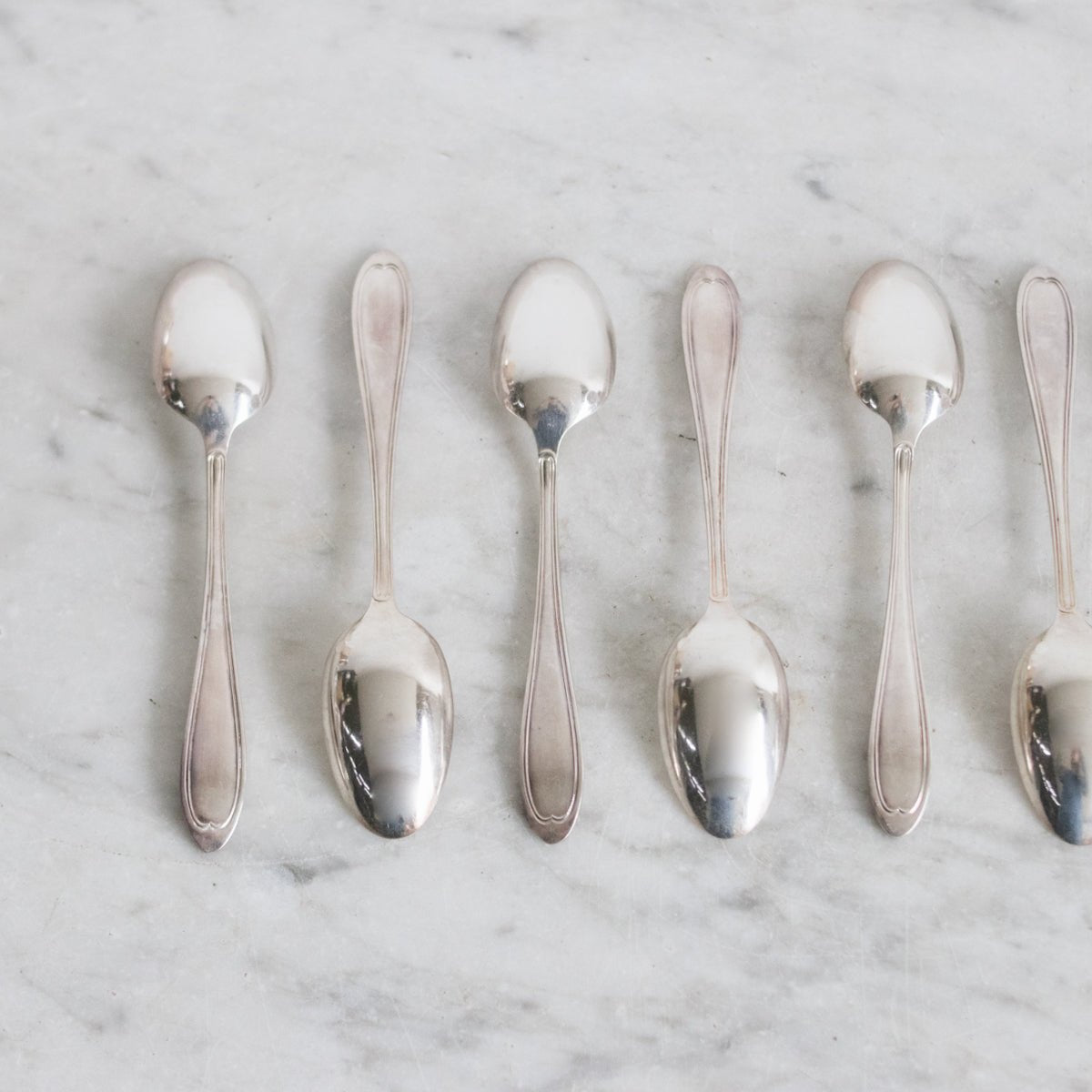 Vintage Art Decor Flatware Set of 25 - elsie green - The French Kitchen