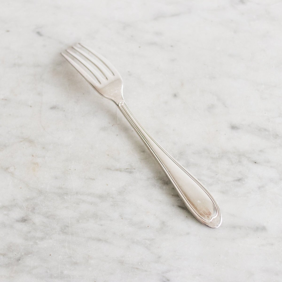 Vintage Art Decor Flatware Set of 25 - elsie green - The French Kitchen